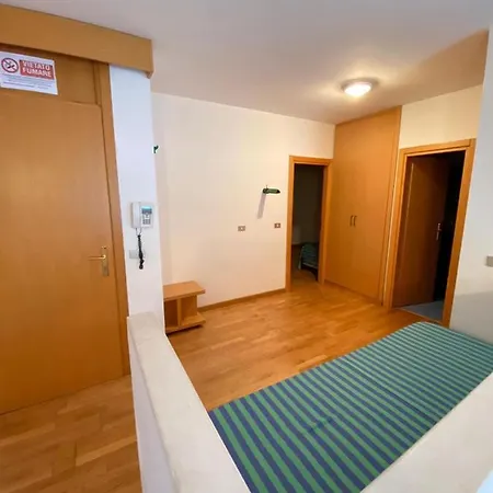Tarvisio Camporosso Apartmanhotel 3*