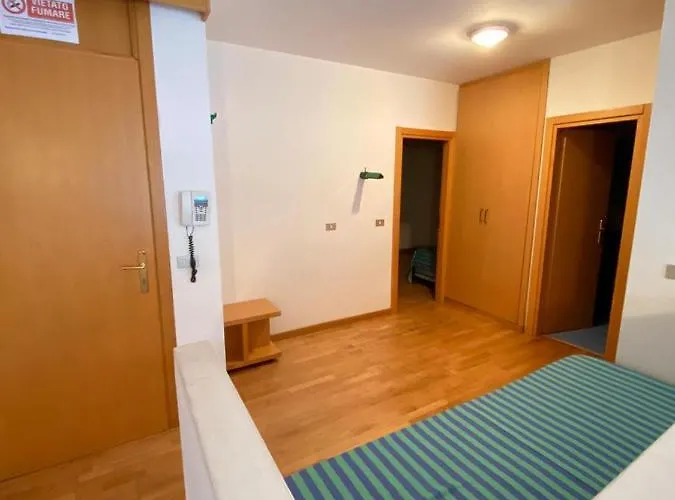 Tarvisio Camporosso Ξενοδοχείο με διαμερίσματα 3*