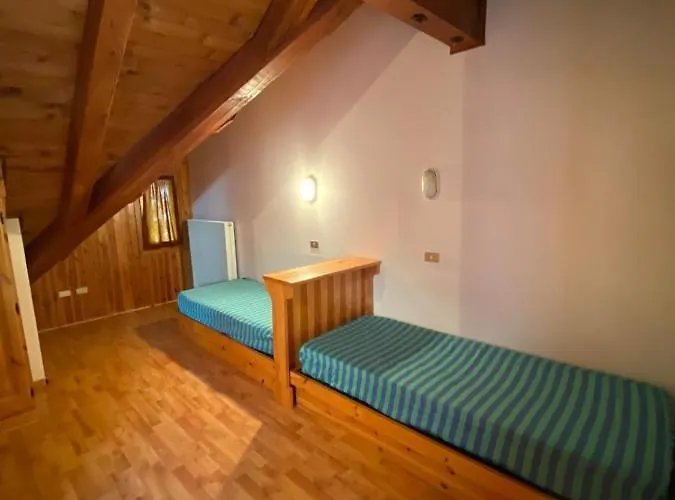 Ξενοδοχείο με διαμερίσματα Tarvisio Camporosso 3*